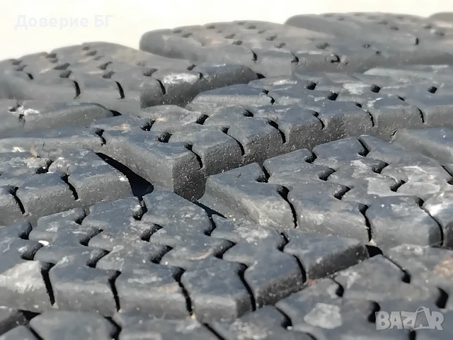 Гуми 215 55 17 Виати Viatti 2 броя. Нов внос. Не са нови!, снимка 2 - Гуми и джанти - 53728407