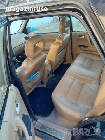 Високо проходим джип на реални 130 000 км , снимка 7 - Автомобили и джипове - 48456899