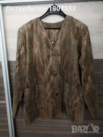 Качествено дамско сако 