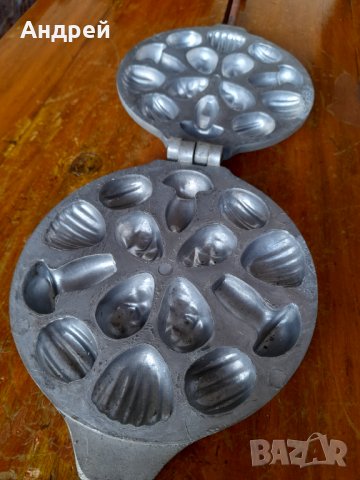 Стара форма за печене на сладки #3, снимка 6 - Други ценни предмети - 44497665