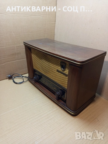 Соц Старо Българско Лампово Радио Х. Ботев. НОМЕР 677., снимка 8 - Антикварни и старинни предмети - 53396209