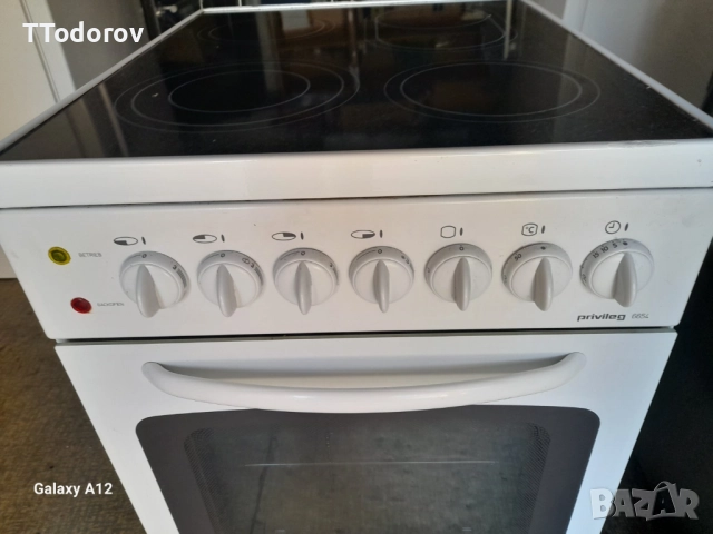 Готварска печка с керамичен плот Privileg 6654, 50 см , снимка 5 - Печки, фурни - 52505868