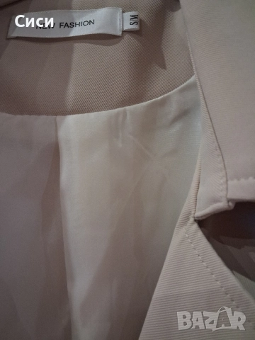 Дамски шлифер , снимка 4 - Шлифери - 52141839