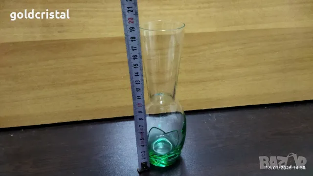 стъклена ваза , снимка 2 - Антикварни и старинни предмети - 48781309