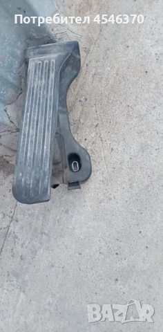 Газ педал за Волксваген Голф 5 1.9 дизел 105к.с 2006г, снимка 4 - Части - 51190536