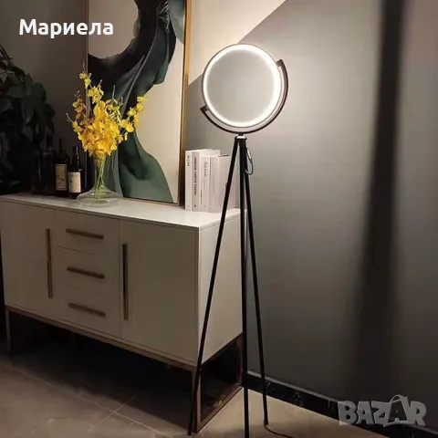 Подова Лампа Триножник / Висока Въртяща се на 360° трикрака лампа, снимка 3 - Лед осветление - 49272154