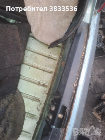 Задна декоративна кора за VW Jetta Mk2 между заден капак и стоповете., снимка 3 - Части - 53274710