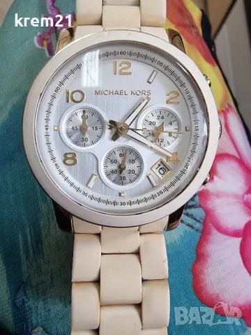 Michael Kors  дамски часовник, снимка 2 - Луксозни - 47604300