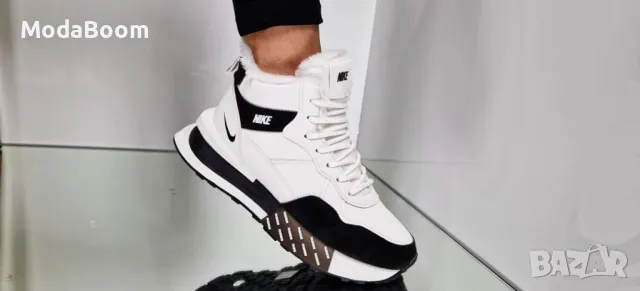 Nike дамски зимни боти различни цветове , снимка 3 - Дамски боти - 48139061