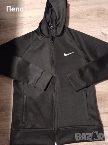Спортно Горнище Nike