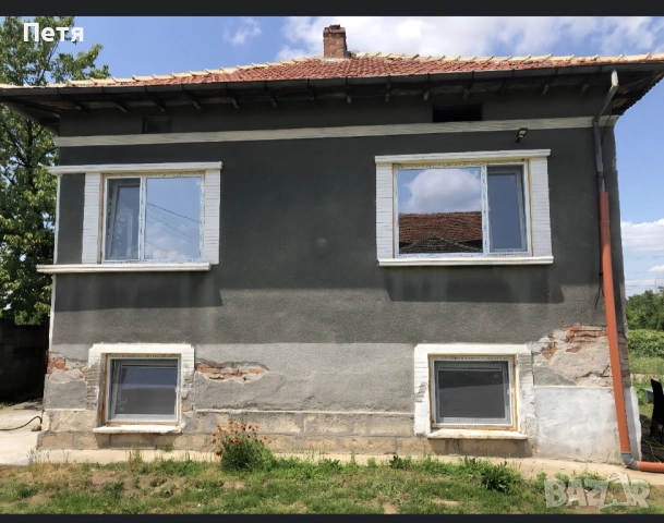 Двуетажна Къща с двор село Иваново, снимка 11 - Къщи - 52325246