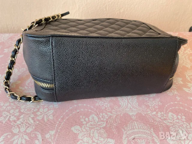 Chanel чанта тип куфарче, снимка 6 - Чанти - 48984634