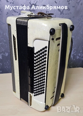 Weltmeister gigantili 3, снимка 4 - Акордеони - 53248990