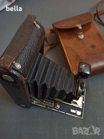 Колекционерски мехов Autographic Kodak Jr. (произведен 1914-1927),и статив, снимка 14 - Антикварни и старинни предмети - 53657340