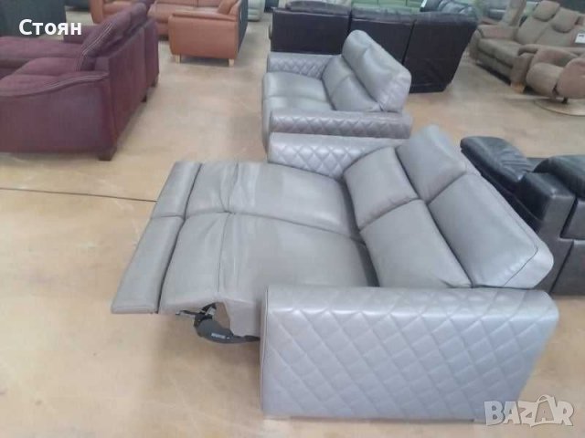 Сиви кожени дивани тройка и двойка с релаксиращ механизъм, снимка 7 - Дивани и мека мебел - 39977195