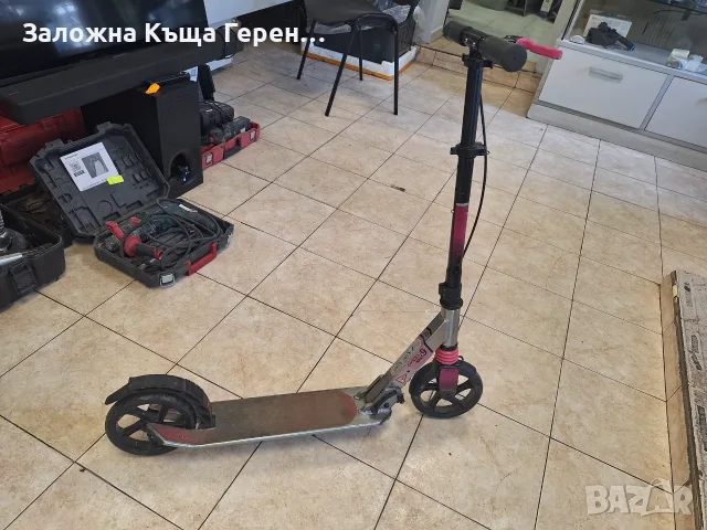Детска тротинетка Oxelo 9, снимка 2 - Детски велосипеди, триколки и коли - 55951005