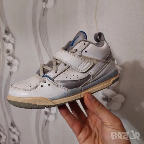 маратонки  Jordan Flight 45 GS номер 31 ,5-32, снимка 9 - Детски маратонки - 49548835