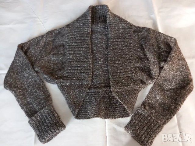 Бутиково дамско болеро, снимка 2 - Якета - 48007354