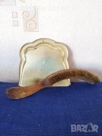  Стари пудриера и огледало.  Арт прибори четка с лопатка. , снимка 12 - Антикварни и старинни предмети - 48275251