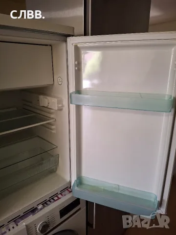 Продавам хладилник SIEMENS , снимка 2 - Хладилници - 55852918