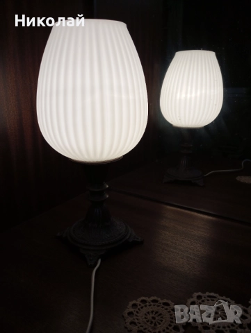 Красива ретро бронзова лампа, снимка 2 - Антикварни и старинни предмети - 52175470