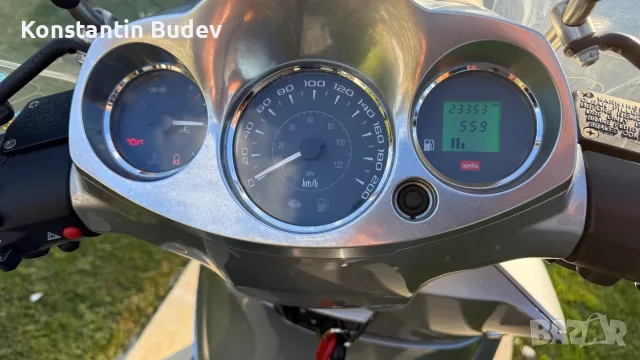 Aprilia Scarabeo 500 Ie 2010 г. 23 353 км Отличен, снимка 9 - Мотоциклети и мототехника - 56201664