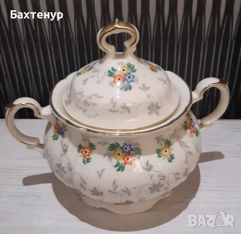 немски порцелан от миналото , снимка 4 - Антикварни и старинни предмети - 49337759