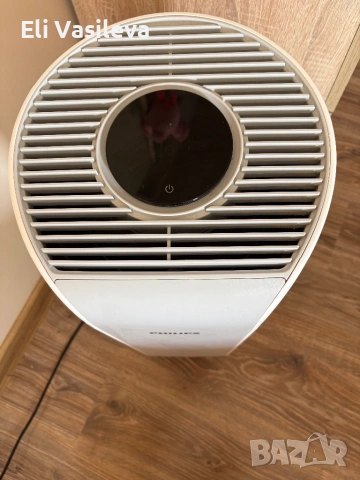 Пречиствател за въздух Филипс, снимка 3 - Овлажнители и пречистватели за въздух - 53835070