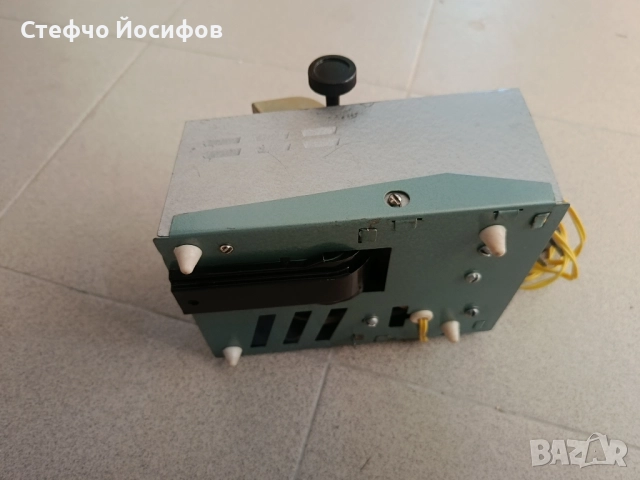 Прожекционен апарат , снимка 4 - Антикварни и старинни предмети - 51854582