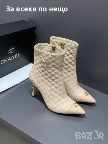 Chanel Дамски Елегантни Капитонирани Боти С Ток И Златисти Детайли Код SEM-1011