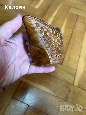 Дървен декоративен предмет с резба, снимка 7 - Антикварни и старинни предмети - 50707538