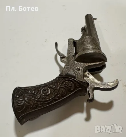 Стар пистолет, револевер, снимка 11 - Антикварни и старинни предмети - 55842106