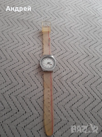 Часовник Easy Credit