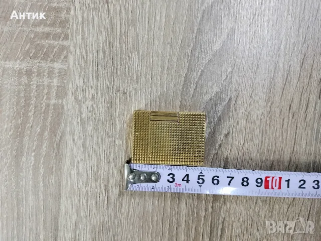 Оригинална запалка S.T. Dupont Paris Ligne 1 Large Gold Hobnail 70-те - Златен обков, снимка 4 - Други ценни предмети - 55710495