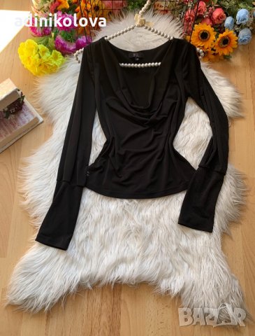 Блуза с голи рамена, снимка 1 - Блузи с дълъг ръкав и пуловери - 34235460