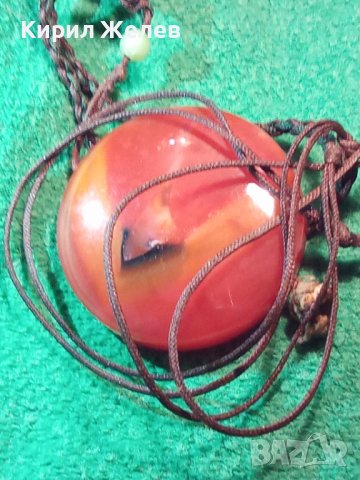 ОГРОМЕН НАТУРАЛЕН КАРНЕОЛ АРТ МЕДАЛЬОН БИЖУ 6837