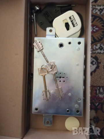 Брава тип касова , секретна 