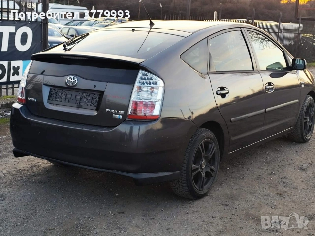 Toyota Prius Hibrid Automatic , снимка 3 - Автомобили и джипове - 53818216