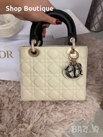 Оригинална дамска чанта Lady Dior, снимка 4 - Чанти - 53386633