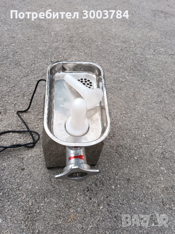 професионална месомелачка , снимка 3 - Месомелачки - 44515339