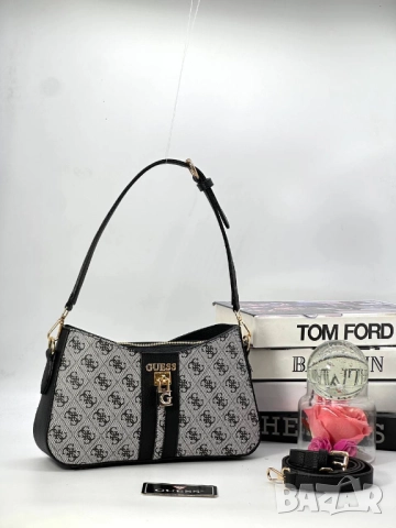 чанти guess 30х16см, снимка 2 - Чанти - 52013818