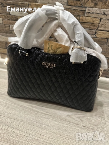 Оригинална чанта guess нова намалена
