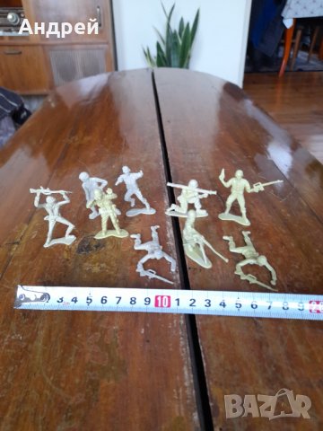 Стари фигурки Войници #10, снимка 4 - Колекции - 44429904