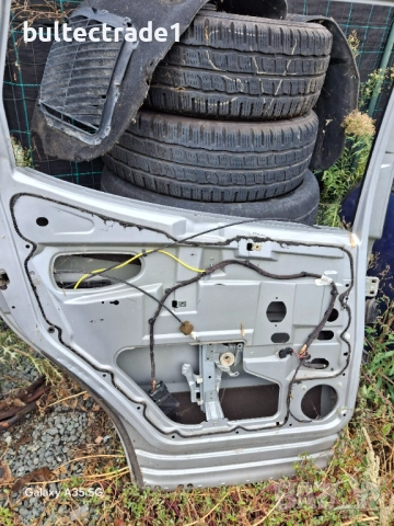 Врата за Мерцедес/ Mercedes A190/ W168, снимка 2 - Части - 51997081