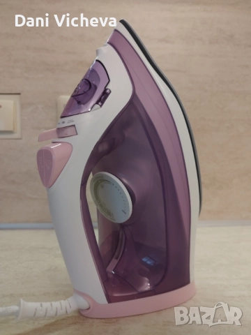 Philips 3000 Series Steam Iron — 2600W, снимка 7 - Ютии - 52738623