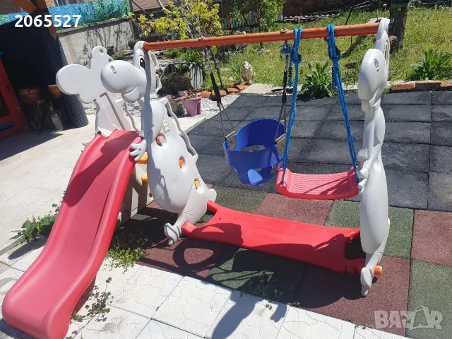 детски кът люлка с пързалка