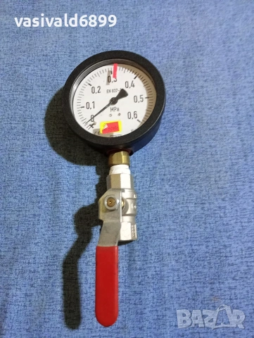 Манометър със спирателен кран комплект 