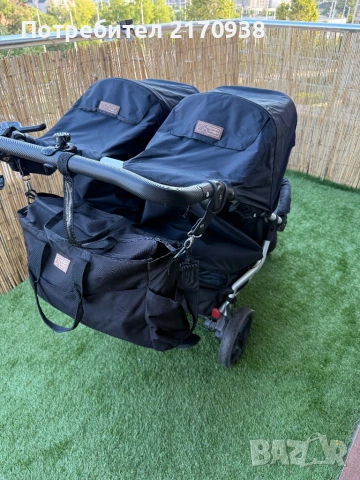 Количка за близнаци Mountain Buggy Duet v3 black , Маунтайн Бьги дует, снимка 8 - Стоки за близнаци - 53266002