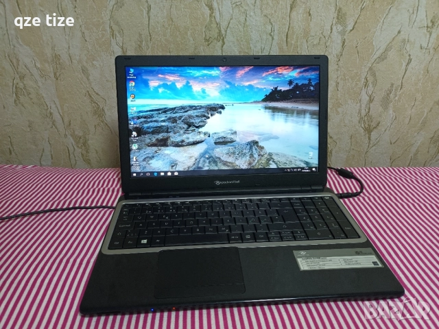 4 ядрен лаптоп Packard bel