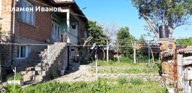Продавам къща в село Елена ,обл Хасково , снимка 5 - Къщи - 38041514